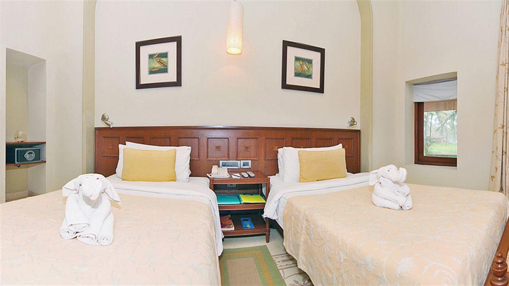 タージ ホリデイ ヴィレッジリゾート＆スパ ゴア カンドリム エクステリア 写真 A bedroom at the hotel